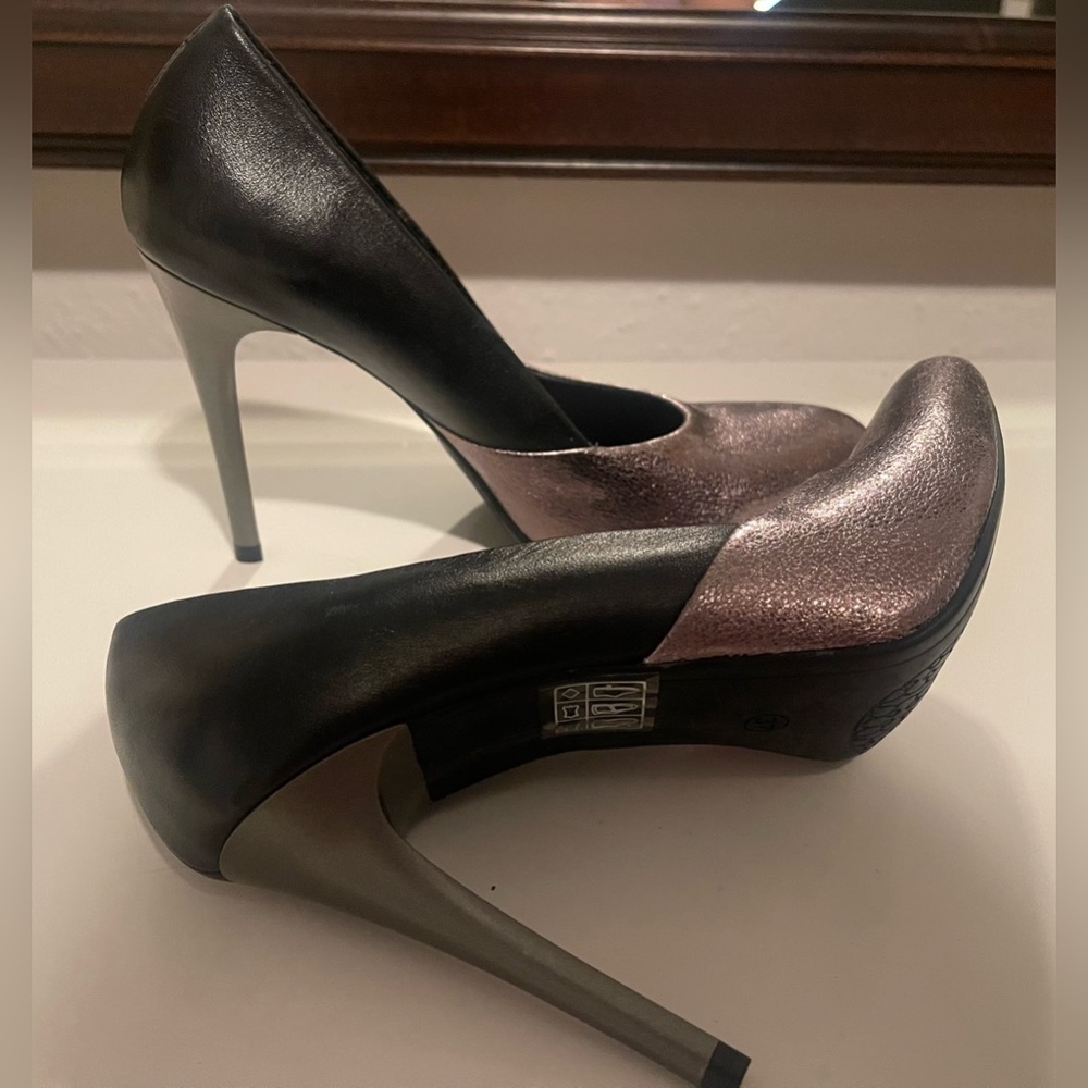Poppy heels, size 37, Never worn!